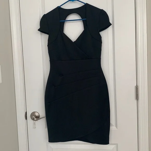 Guess LBD cap sleeve, gold zipper